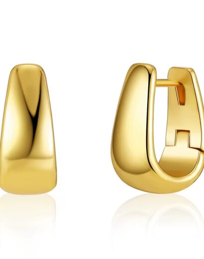 Retro style clip on earrings